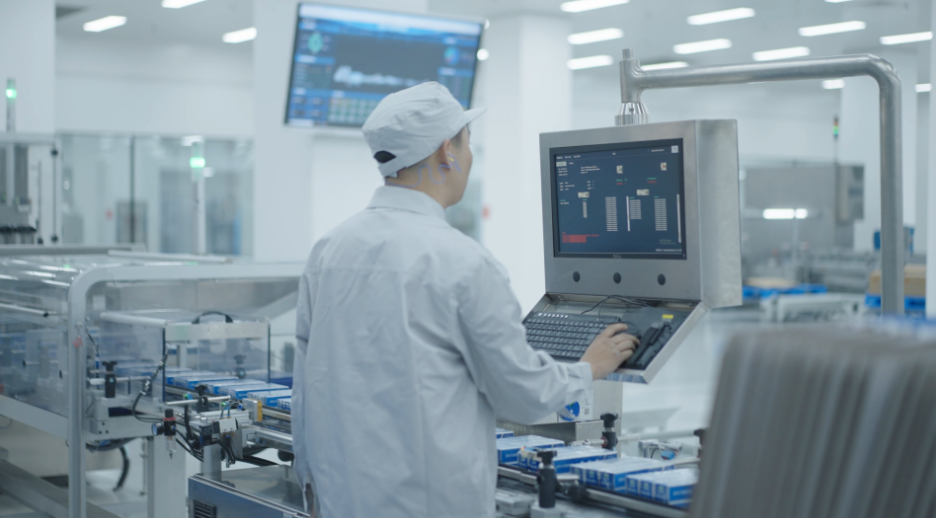 云南白藥集團打造全球首座中醫藥健康品“燈塔工廠”，引領行業數字化轉型新篇章